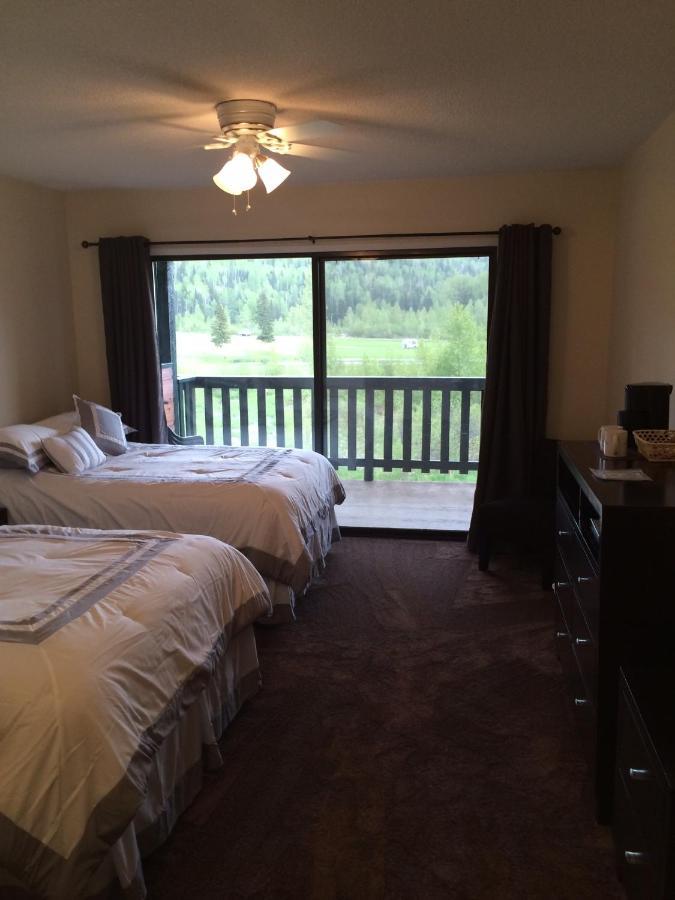 Helmcken Falls Lodge Cabin Rooms And Rv Park Clearwater Extérieur photo