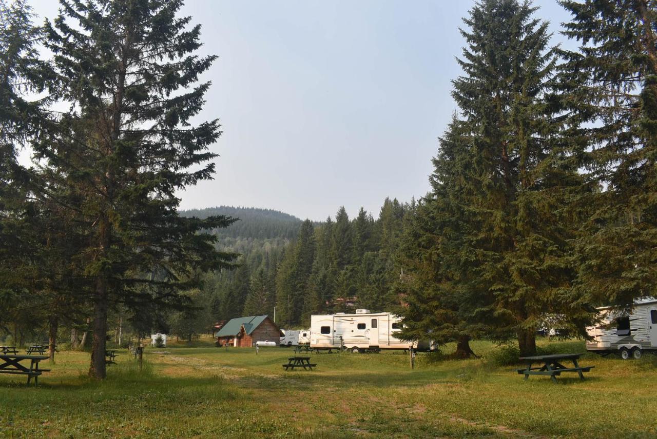 Helmcken Falls Lodge Cabin Rooms And Rv Park Clearwater Extérieur photo