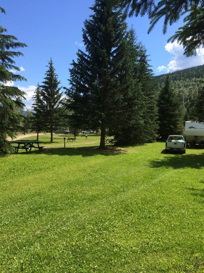 Helmcken Falls Lodge Cabin Rooms And Rv Park Clearwater Extérieur photo