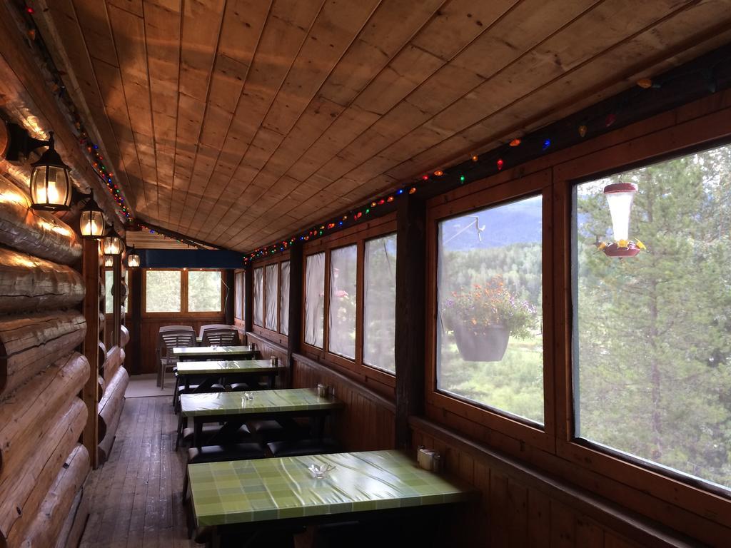 Helmcken Falls Lodge Cabin Rooms And Rv Park Clearwater Extérieur photo